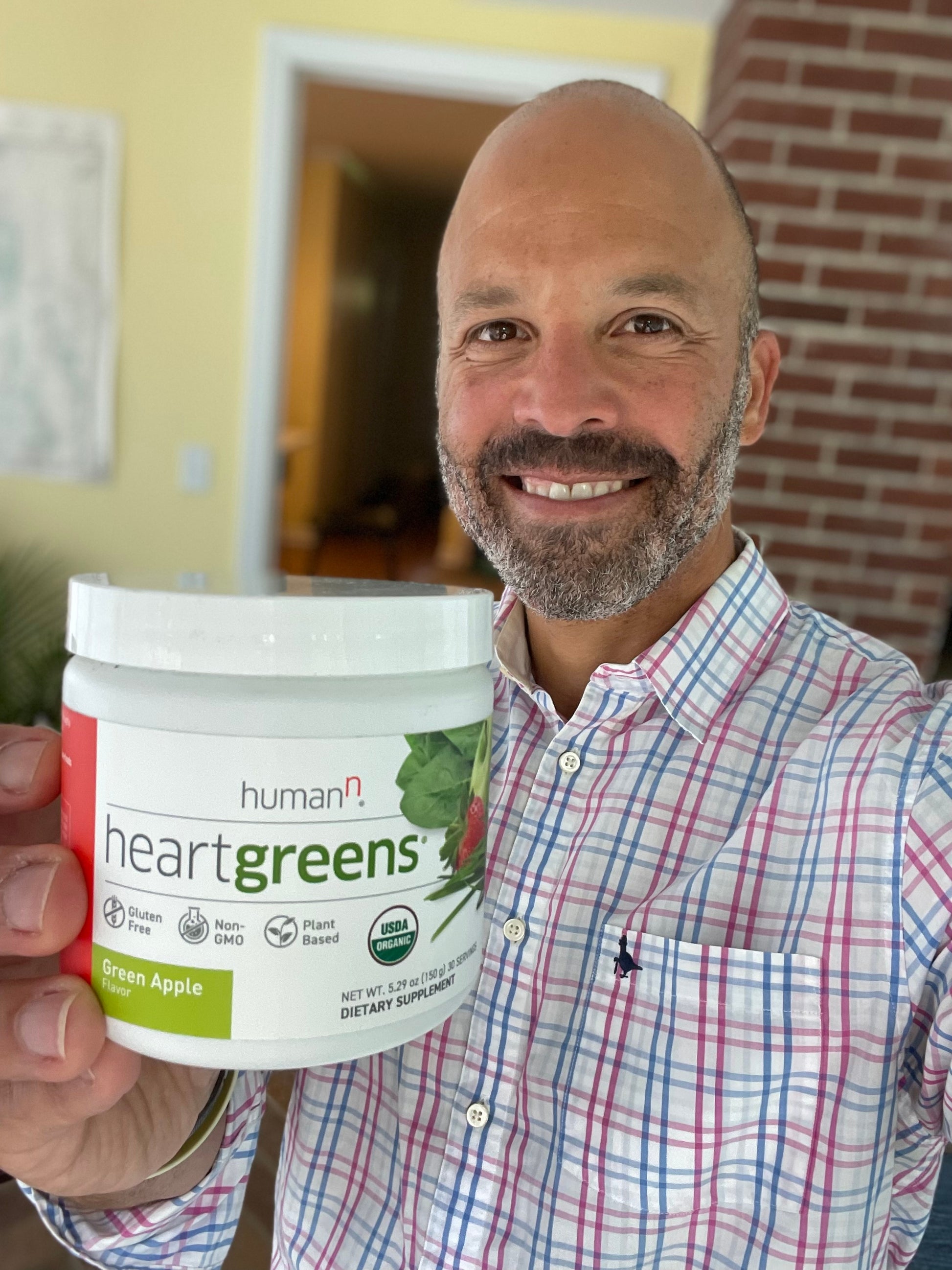 Heartgreens | Superfood Organic Powder with Wheatgrass, Kale, Spinach, and Spirulina, USDA Organic Non-Gmo, from the Makers of Superbeets (Green Apple Flavor, 5.3-Ounce)